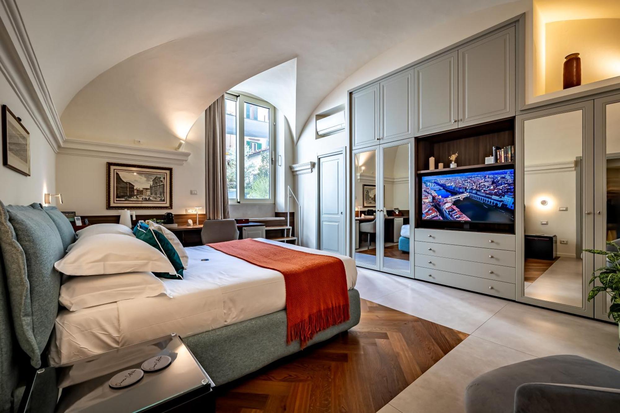 Dimora Collection - Le Corti - Boutique Luxury Suites In A Restored 13Th Century Convent, With Sauna And Gym (Adults Only) 피렌체 외부 사진