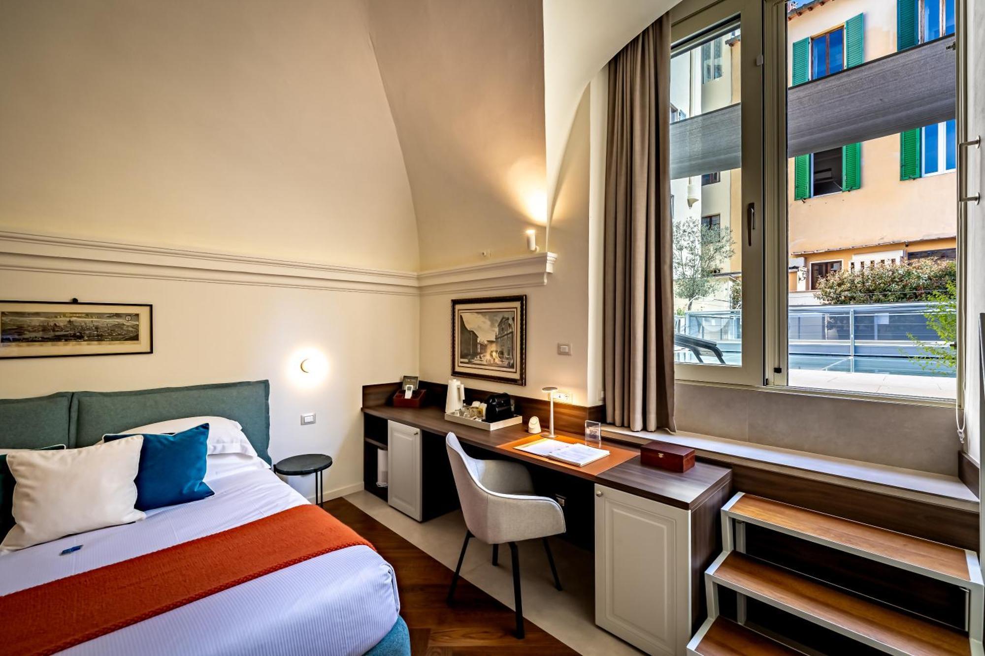 Dimora Collection - Le Corti - Boutique Luxury Suites In A Restored 13Th Century Convent, With Sauna And Gym (Adults Only) 피렌체 외부 사진